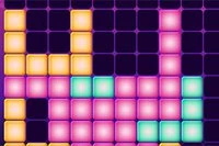 Phiên bản khác của trò chơi 10x10 Tetris nổi tiếng, lần này theo