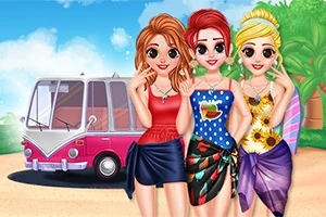 Ba cô gái trẻ mặc đồ mùa hè sặc sỡ đứng trước một chiếc xe van màu hồng trên bãi biển