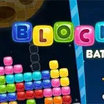 Hình ảnh hiển thị các khối vuông đầy màu sắc với từ BLOCKS BATTLE và một nhân vật phi hành gia dễ thương, có nền là không gian với mặt trăng
