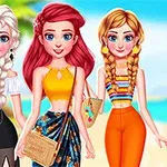 Ba cô gái trẻ với tóc tết, mặc trang phục mùa hè màu sắc tươi sáng, đứng trước nền biển và cây cọ