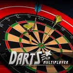 Ba mũi phi tiêu ghim vào bảng mục tiêu với chữ Darts Pro Multiplayer ở phía dưới