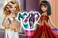 Dove và Tris sẽ có một trận chiến thời trang độc đáo trong
