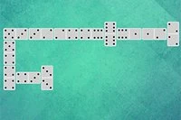 Thưởng thức ván Domino trong trò chơi phổ biến này