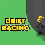 Chiếc xe màu vàng đang drift trên đường đen với khói bốc lên, bên cạnh có chữ DRIFT RACING