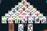 Chơi game xếp bài kim tự tháp cổ điển trực tuyến này