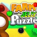 Gà hoạt hình với mắt to và mỏ vàng đứng trước logo Farm Jelly Puzzle đầy màu sắc, trái táo và biểu tượng bom