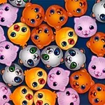Các khuôn mặt động vật hoạt hình dễ thương với nhiều màu sắc khác nhau, bao gồm cam, hồng, trắng và vàng, xếp chồng lên nhau