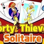 Hai lá bài vua và jack với hình ảnh nhân vật hoạt hình, cùng dòng chữ lớn Forty Thieves Solitaire nổi bật trên nền đỏ và vàng