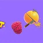 Trái cam và quả mâm xôi đang bị cắt với một con dao trên nền tím