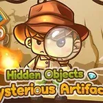 Một nhân vật hoạt hình đội mũ thám hiểm cầm kính lúp, đứng trước bối cảnh cổ điển với biểu tượng và chữ Hidden Objects Mysterious Artifacts