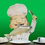 Đầu bếp hoạt hình cười tươi cầm dao và cá, đứng trước đĩa sushi, nền xanh lá