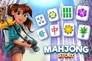 Cô gái cầm máy ảnh với balo trên vai đứng trước hình ảnh tòa nhà cao tầng và các quân bài có hoa văn khác nhau