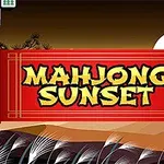 Cuộn vải đỏ với chữ MAHJONG SUNSET trên nền hoàng hôn và các ký tự Mahjong xung quanh