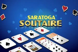 Các lá bài trên nền màu xanh với từ Saratoga Solitaire màu vàng nổi bật phía trên