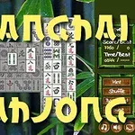 Hình ảnh một bàn cờ mạt chược với các quân bài xếp theo thứ tự, nền là hình cây tre, cùng các chữ Shanghai Mahjong lớn màu vàng