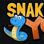 Một con rắn hoạt hình màu xanh với nền chữ SNAKE YO màu vàng và cam