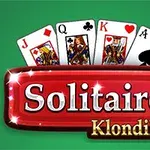 Hình ảnh có nền màu xanh với ba lá bài và dòng chữ Solitaire Klondike nổi bật