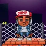Một nhân vật hoạt hình đội mũ lưỡi trai đỏ có chữ JUMP, mặc áo khoác xanh và quần thể thao, đứng trên một bệ gạch, nền là hàng rào mắt cáo và các tòa nhà thành phố trong đêm