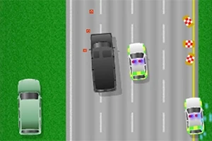 Xe ô tô di chuyển trên đường cao tốc với hai xe cảnh sát bám sát phía sau