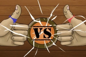 Hai ngón tay cái với dây buộc màu xanh và đỏ đối đầu trước biểu tượng VS với hiệu ứng nứt vỡ