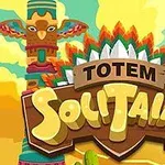 Hình ảnh có một totem lớn với thiết kế màu sắc sặc sỡ và tiêu đề Totem Solitaire bằng chữ lớn ở phía trước