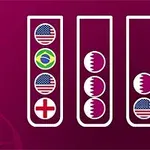 Ba ống nghiệm chứa các lá cờ của Mỹ, Brazil, Anh và Qatar trên nền màu đỏ tía